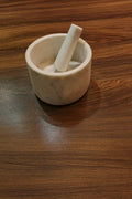 White Marble Mortar & Pestle – 4 - Inch Spice Grinder i Home & Garden – hållbart alternativ från HållbarHem. Alla rättigheter förbehållna